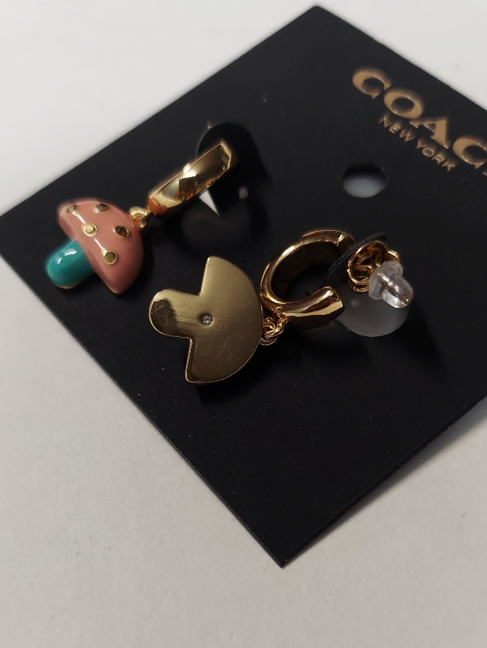 Coach mushroom huggie earring - Picture 4 of 4